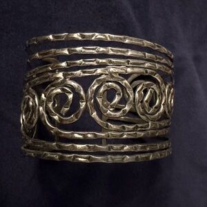 Vintage Handcrafted Spiral Cuff Bracelet - Antique Silver Tone
